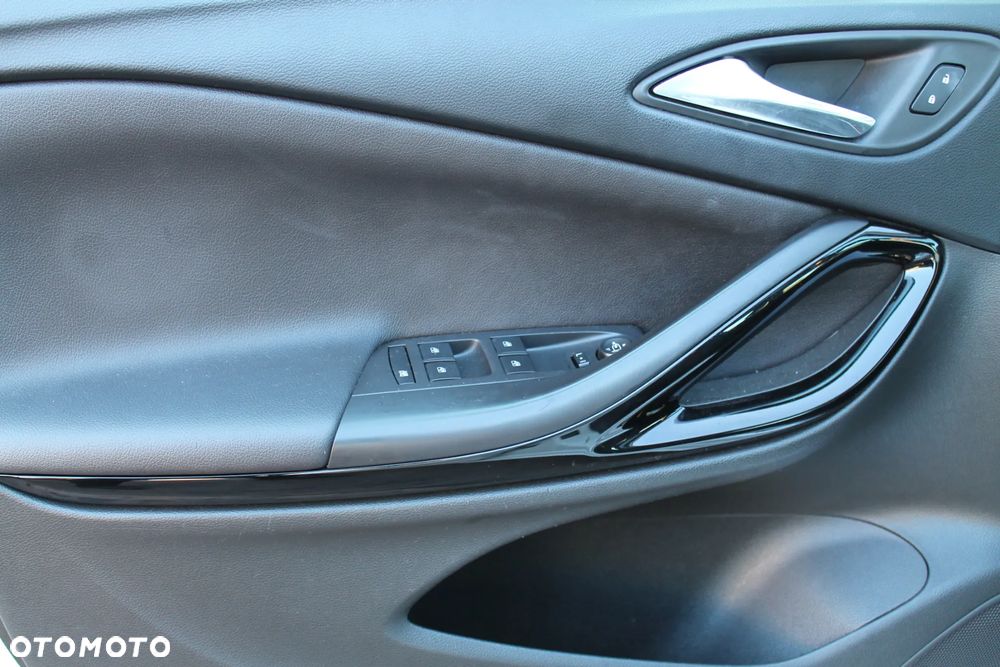 Opel Astra 1.6 BiTurbo D (CDTI) Start/Stop Business - 21