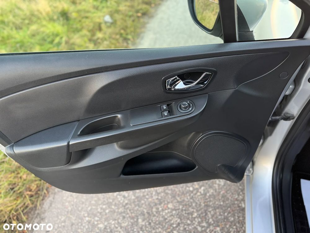 Renault Clio 1.5 dCi Business - 29