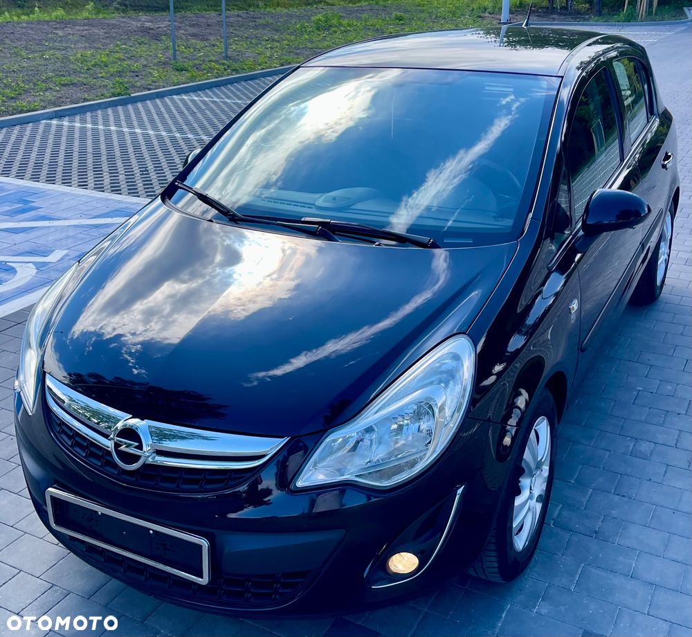 Opel Corsa 1.2 16V Cosmo - 5