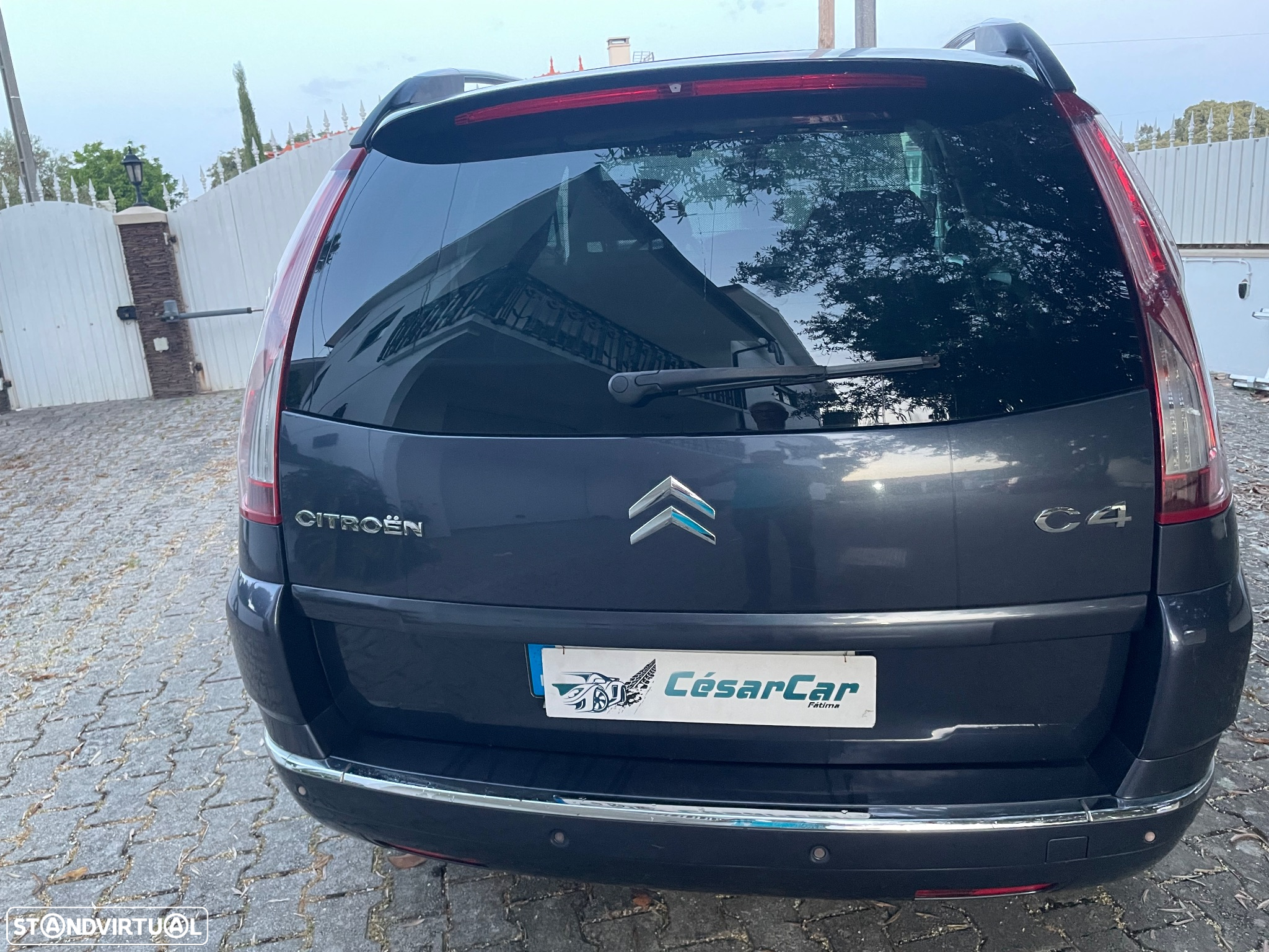 Citroën C4 Grand Picasso - 11