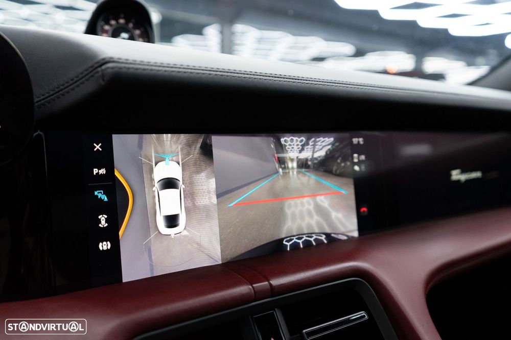 Porsche Taycan 4S - 57