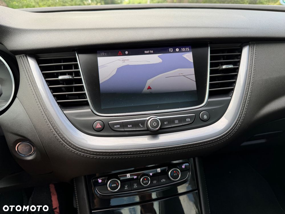 Opel Grandland X 1.2 Start/Stop Automatik Business INNOVATION - 17
