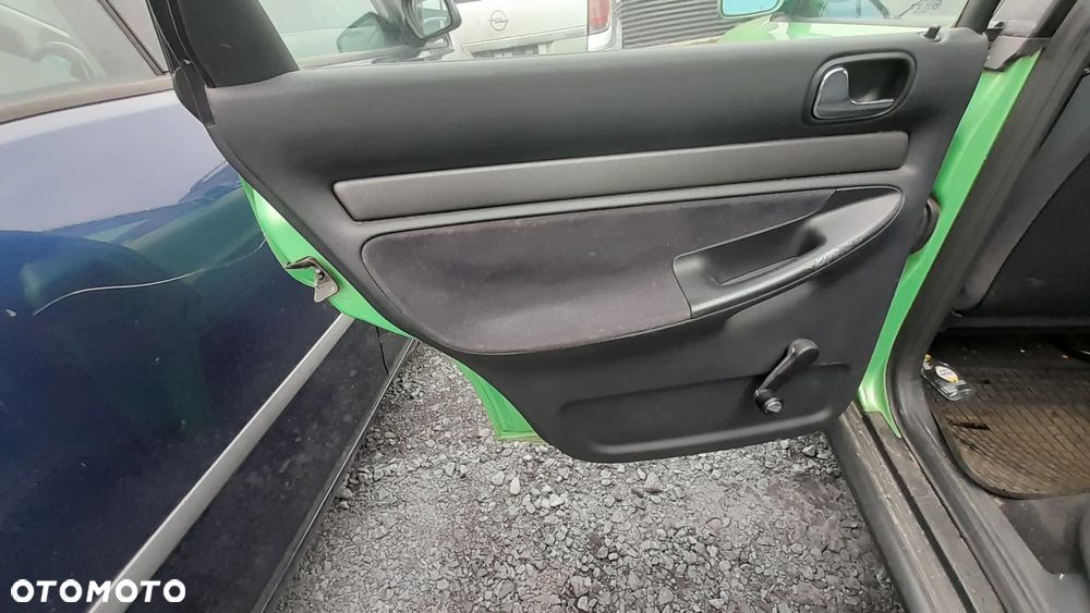 AUDI A4 B5 KOMBI AVANT DRZWI LEWY TYŁ TYLNE LEWE KOMPLETNE LY6K nr. A4B5 - 3