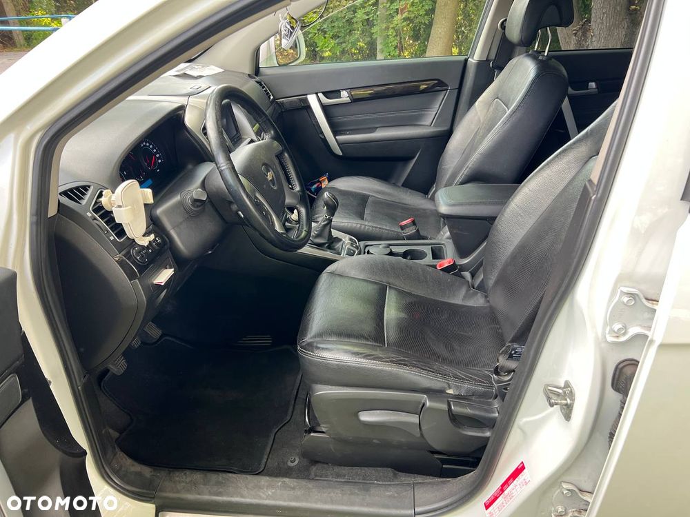 Chevrolet Captiva 2.2 D LS FWD - 20