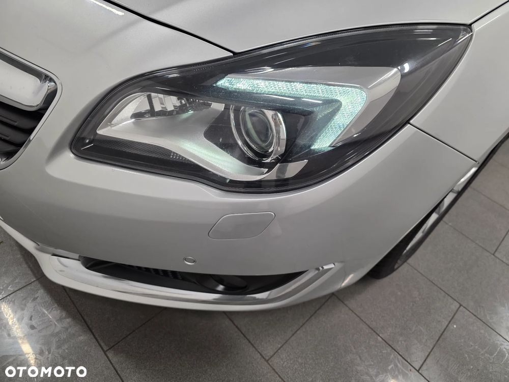 Opel Insignia Sports Tourer 2.0 Diesel Exclusive - 27