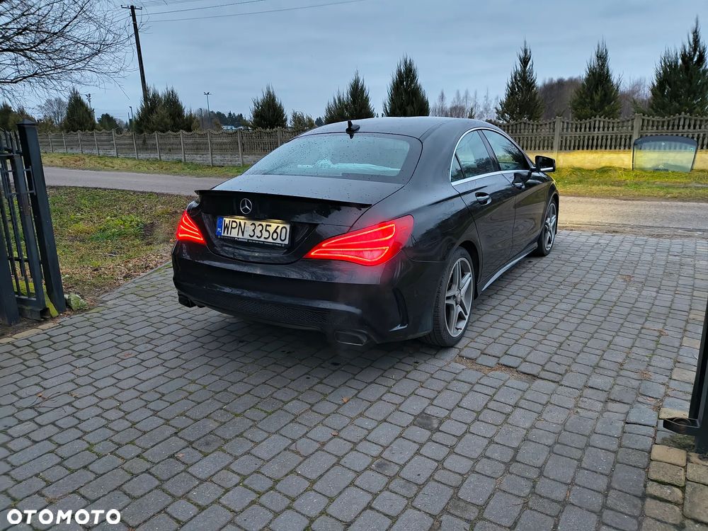 Mercedes-Benz CLA 180 UrbanStyle Edition - 9