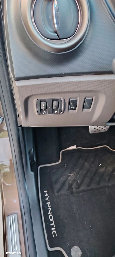 Renault Captur ENERGY dCi EDC Intens - 20