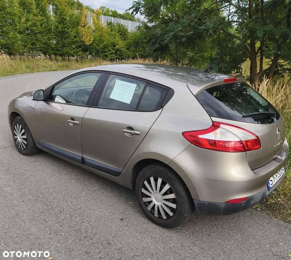 Renault Megane - 5