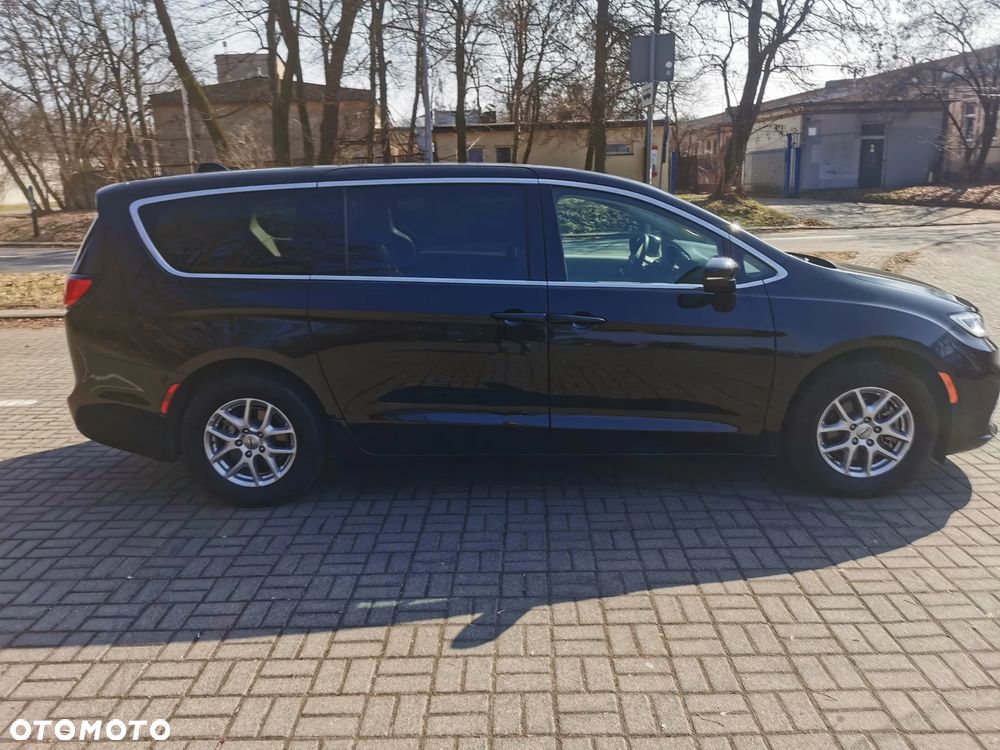 Chrysler Pacifica - 7