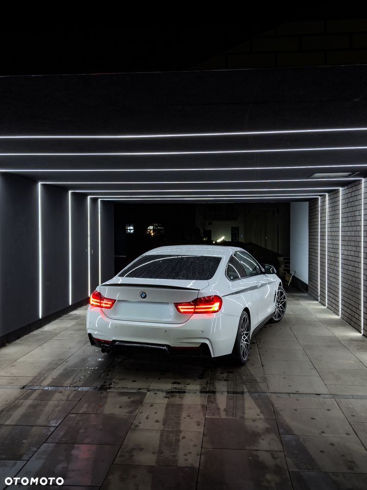 BMW Seria 4 428i xDrive Sport-Aut Sport Line - 2