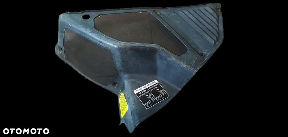 ISEKI SG15 SG 15 OSŁONA KOLUMNY KIEROWNICZEJ PRAWA - 1