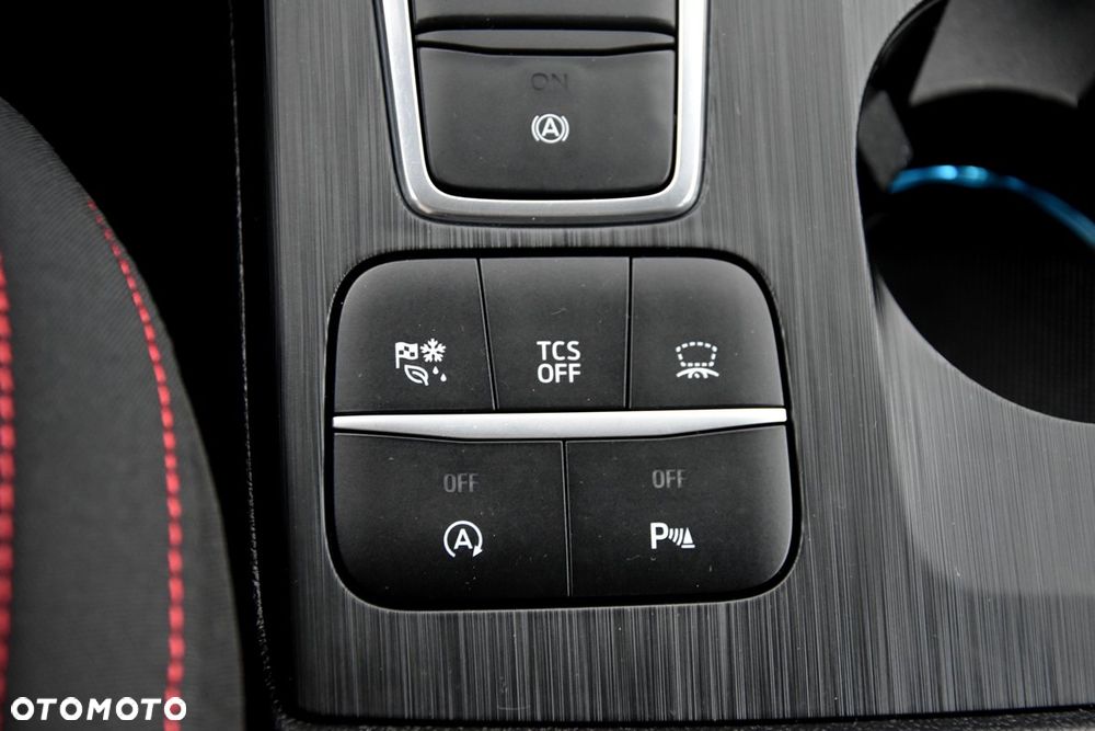 Ford Focus 1.5 EcoBlue STart-Stopp-System ST-LINE - 31