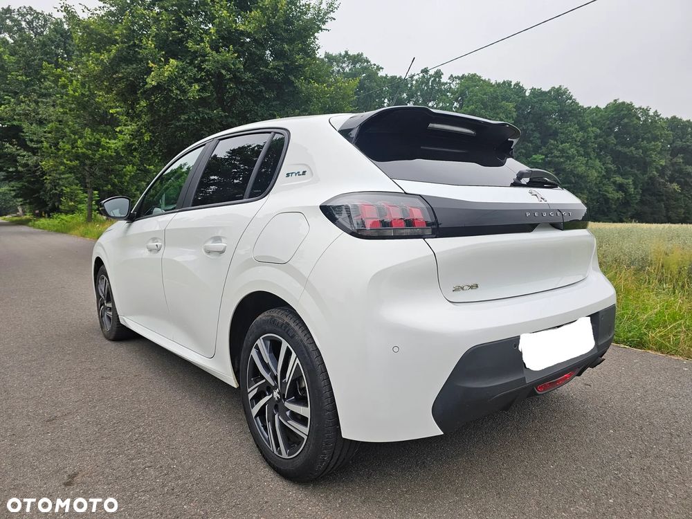 Peugeot 208 - 7