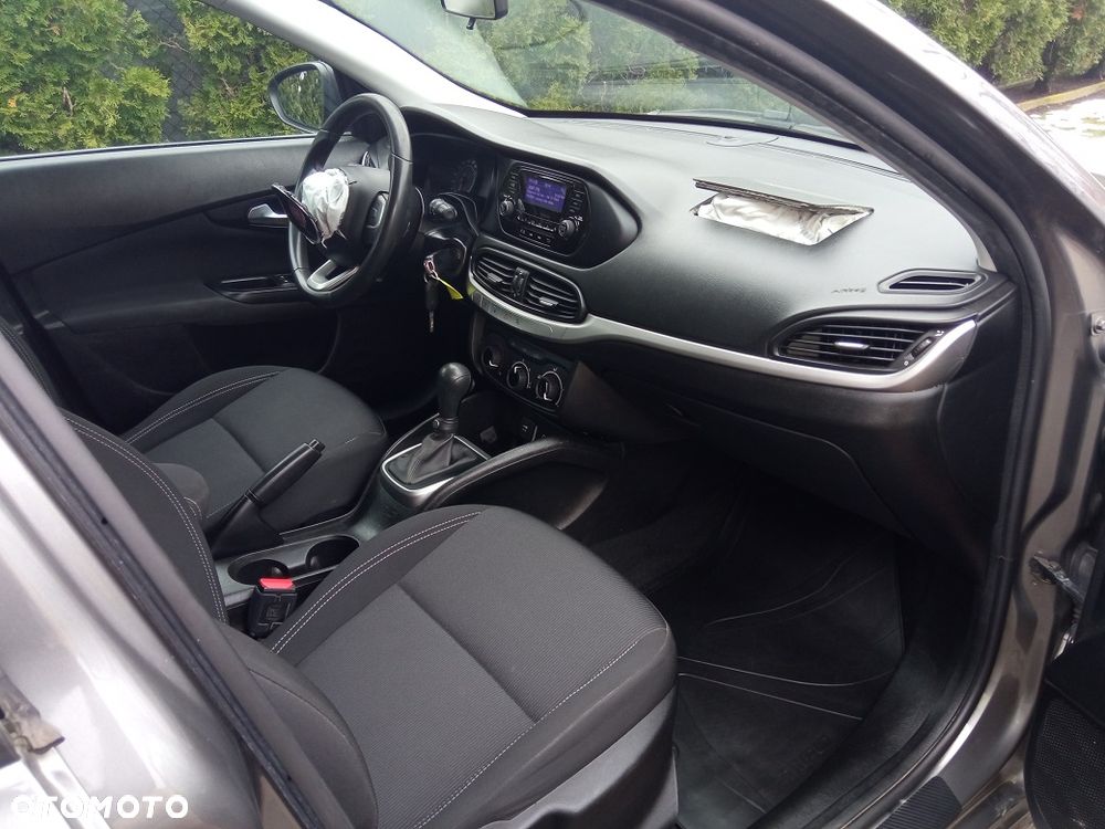 Fiat Tipo 1.6 E-Torq 16v Pop - 18