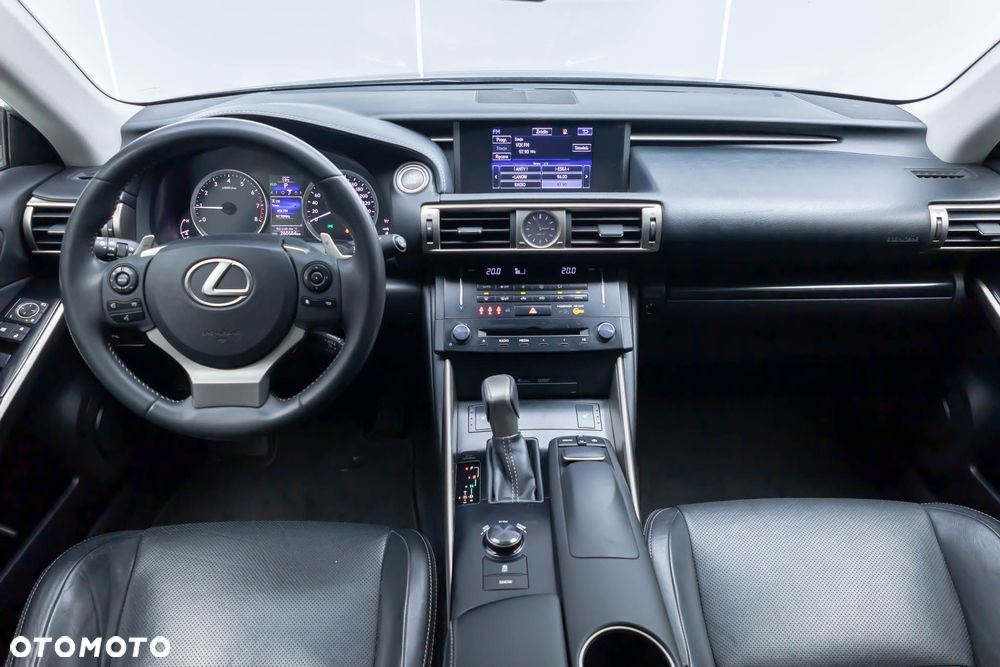 Lexus IS 250 Prestige - 14