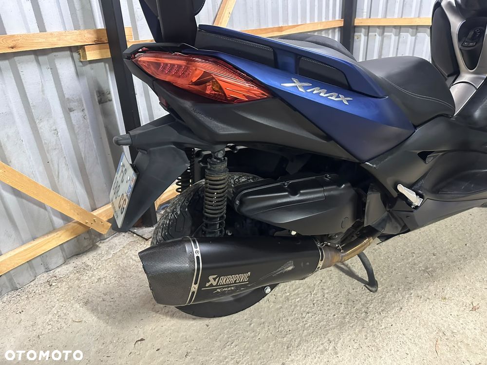 Yamaha X-max - 22