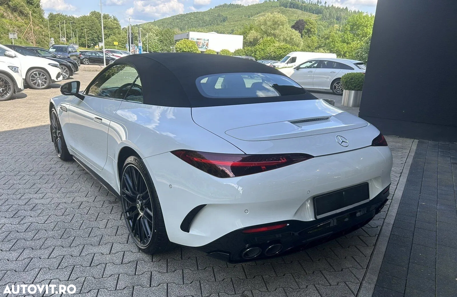 Mercedes-Benz SL AMG 43 MHEV - 10