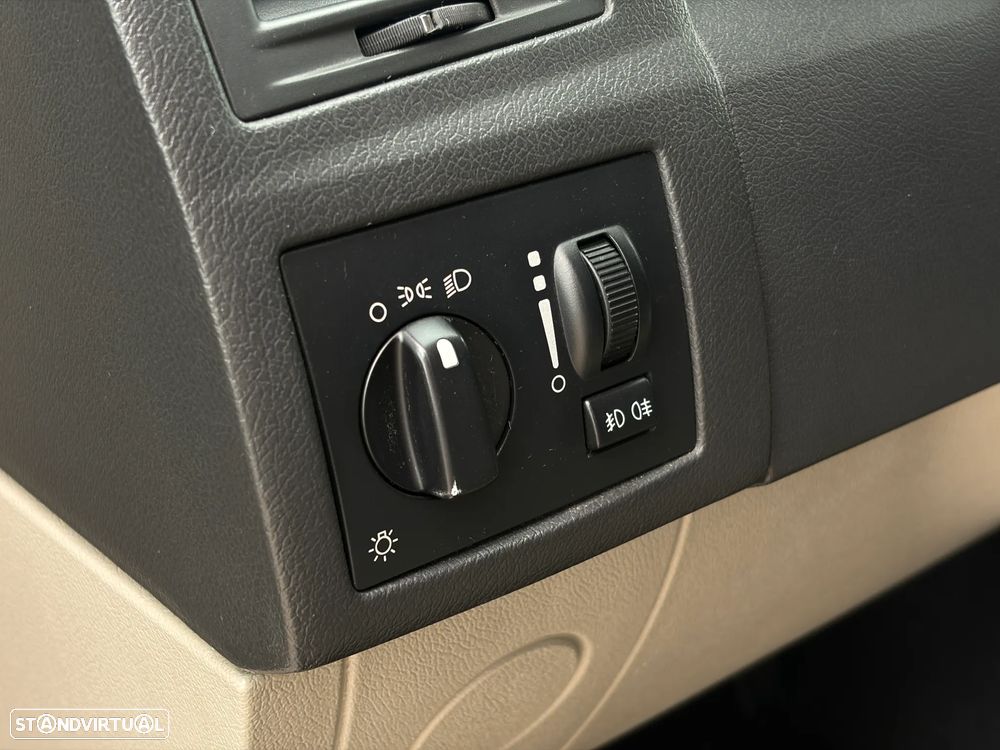 Chrysler 300 C 3.0 CRD - 29