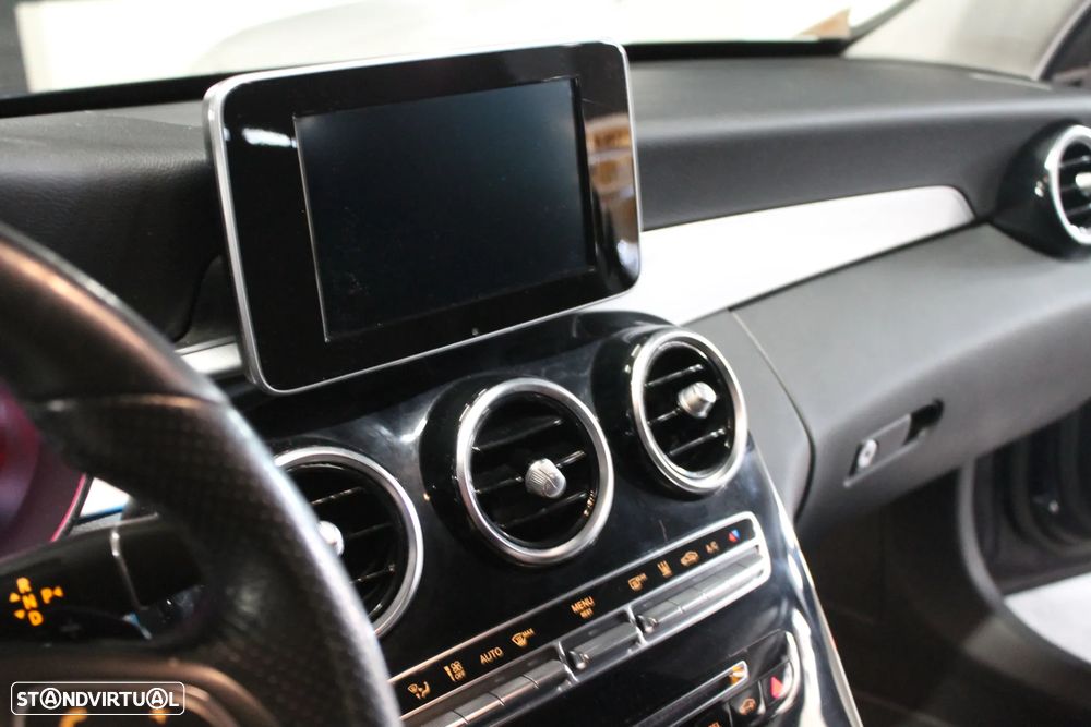 Mercedes-Benz C 350 - 16