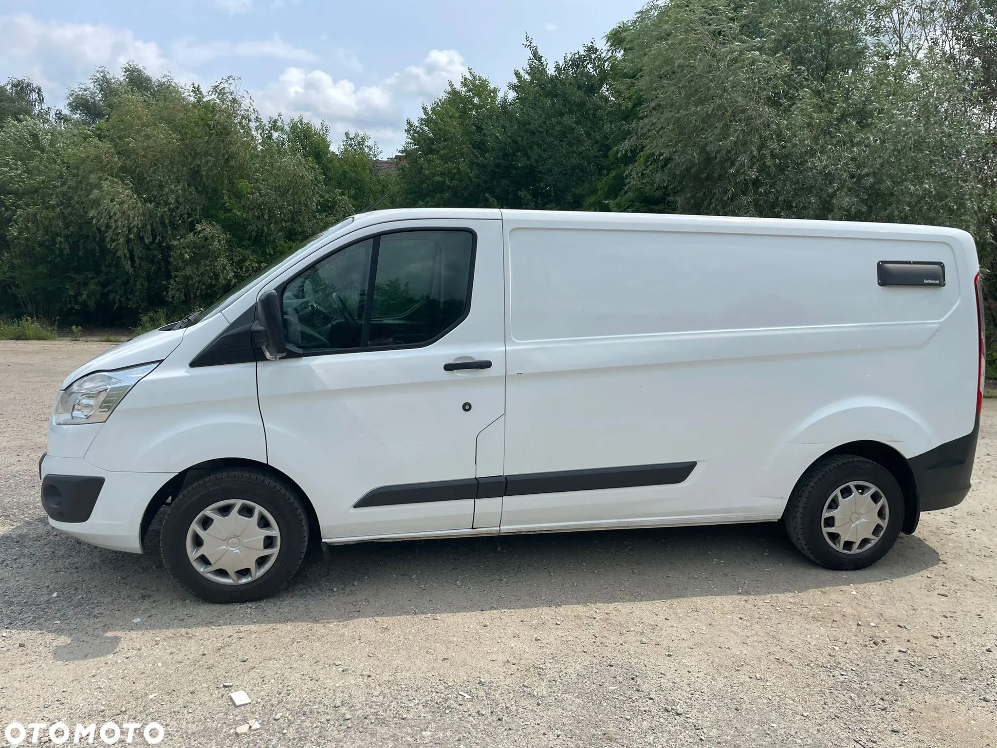 Ford TRANSIT CUSTOM - 3