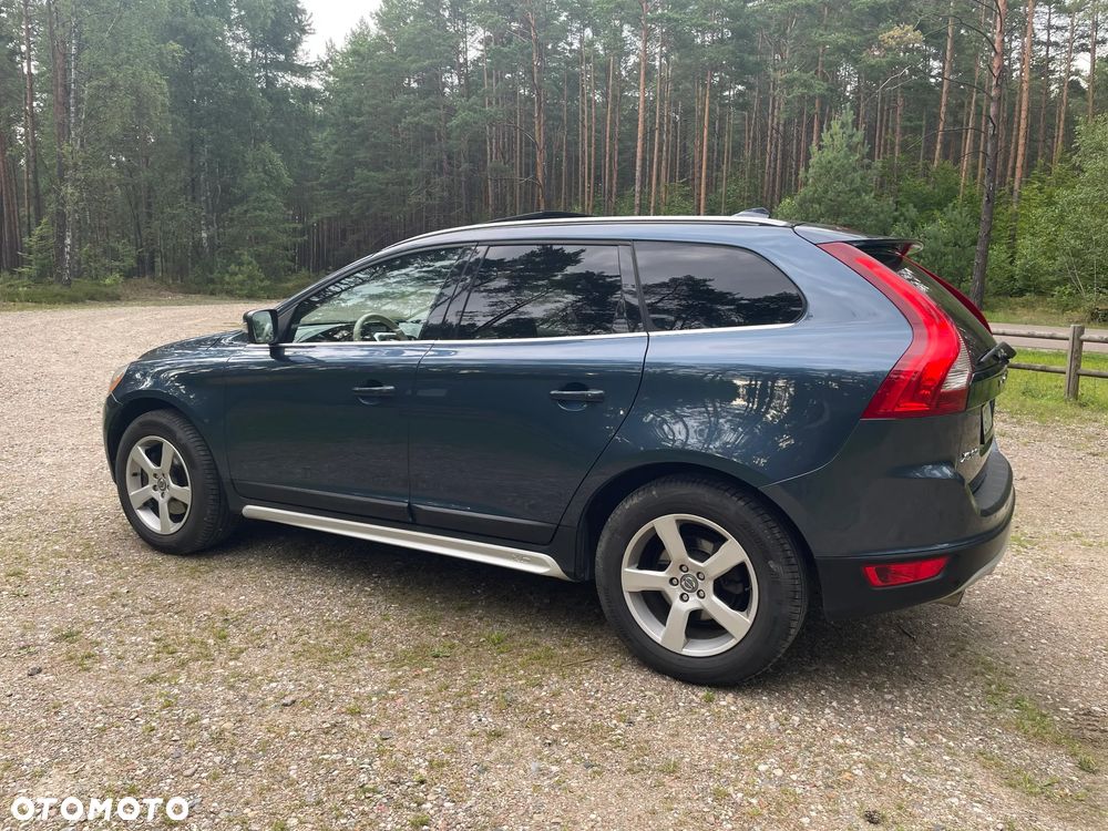 Volvo XC 60 - 4