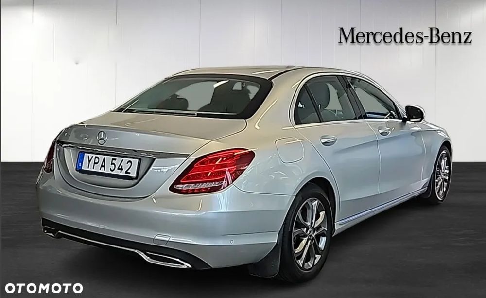 Mercedes-Benz Klasa C 180 Avantgarde - 4