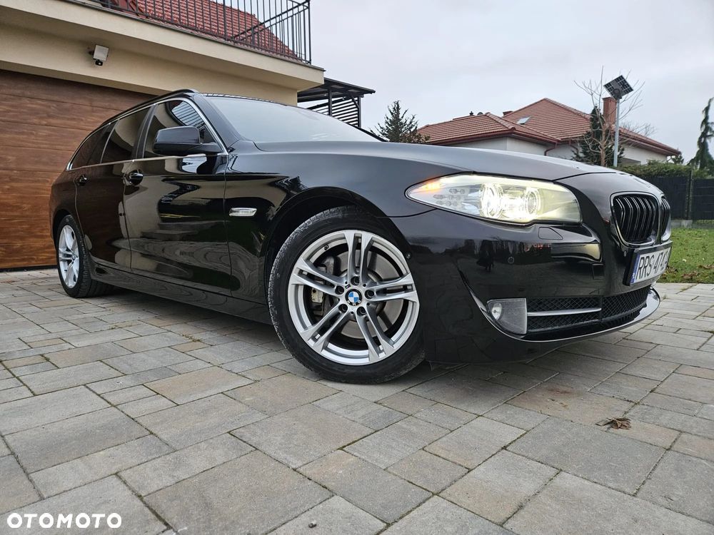 BMW Seria 5 530d Touring - 1