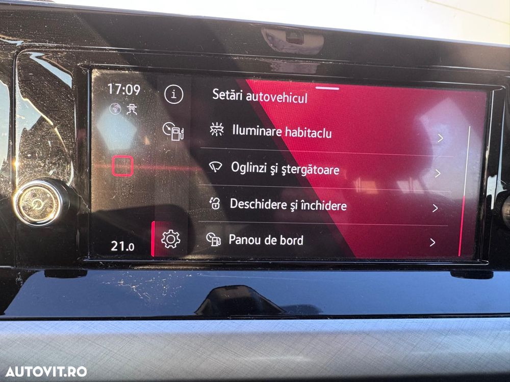 Volkswagen Golf 1.0 TSI Life - 2