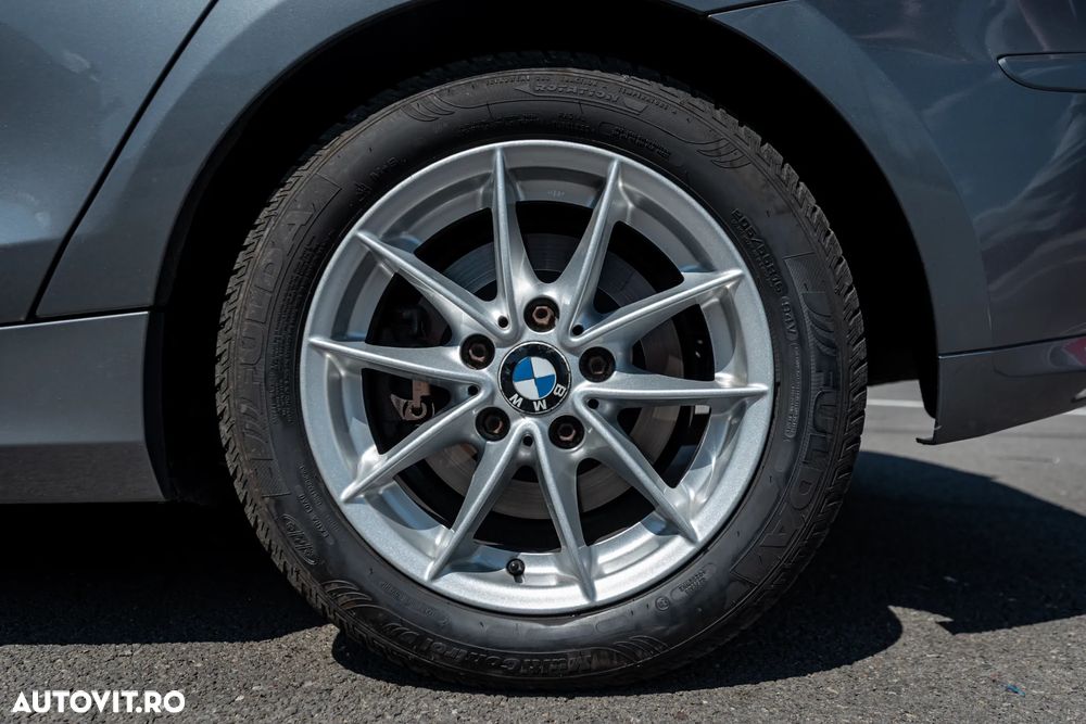 BMW Seria 1 118d DPF - 26