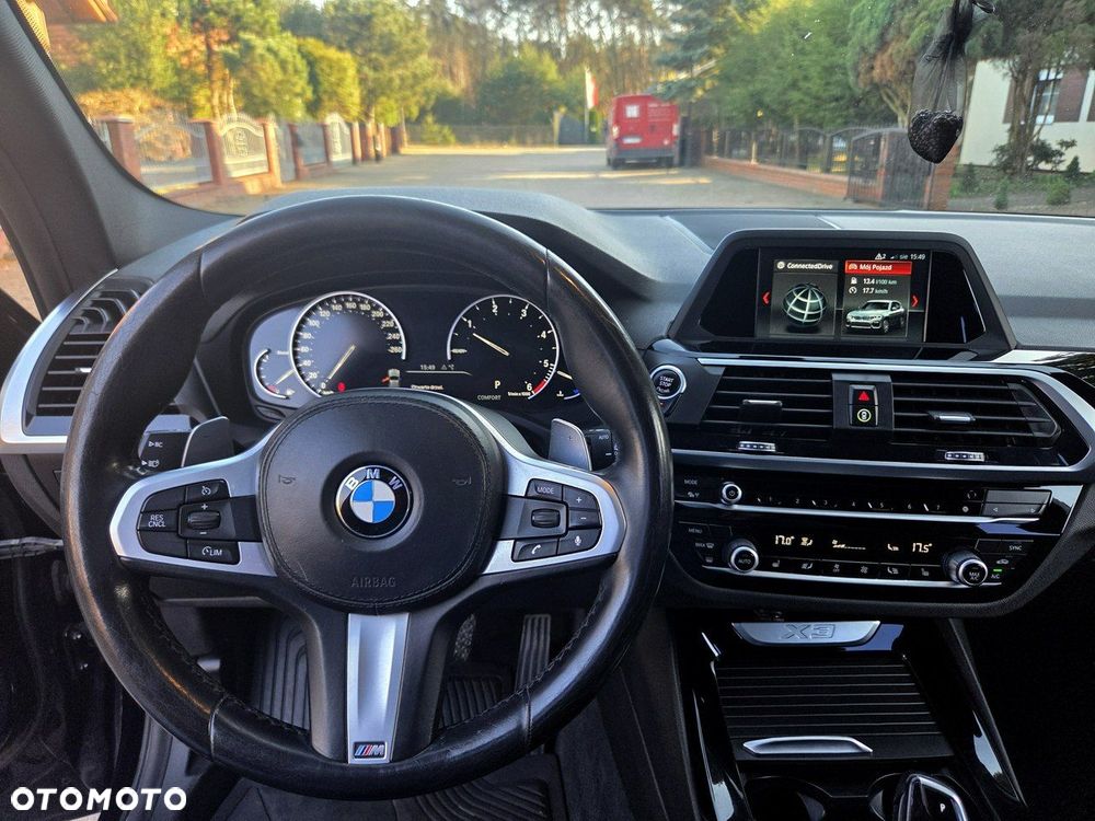 BMW X3 xDrive20d xLine - 13