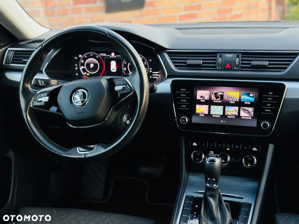 Skoda Superb 2.0 TDI DSG Active - 16