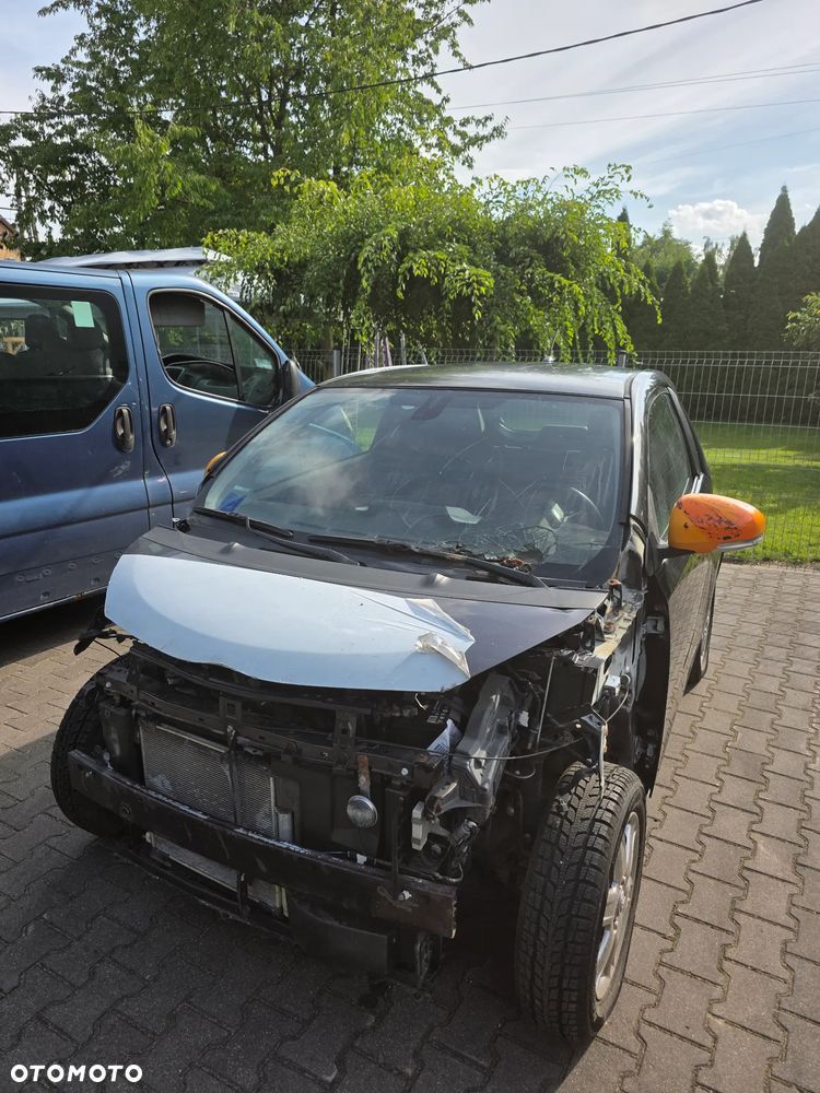 Toyota iQ 1.0 Sol - 11