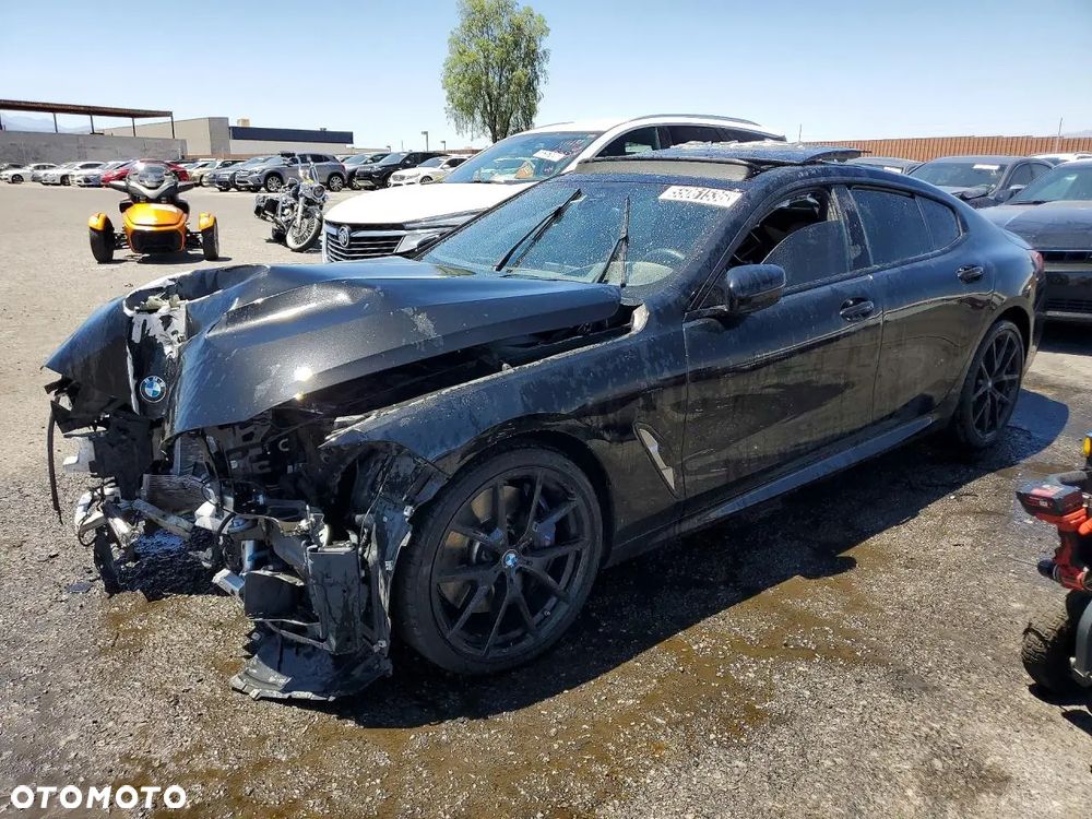 BMW Seria 8 - 3