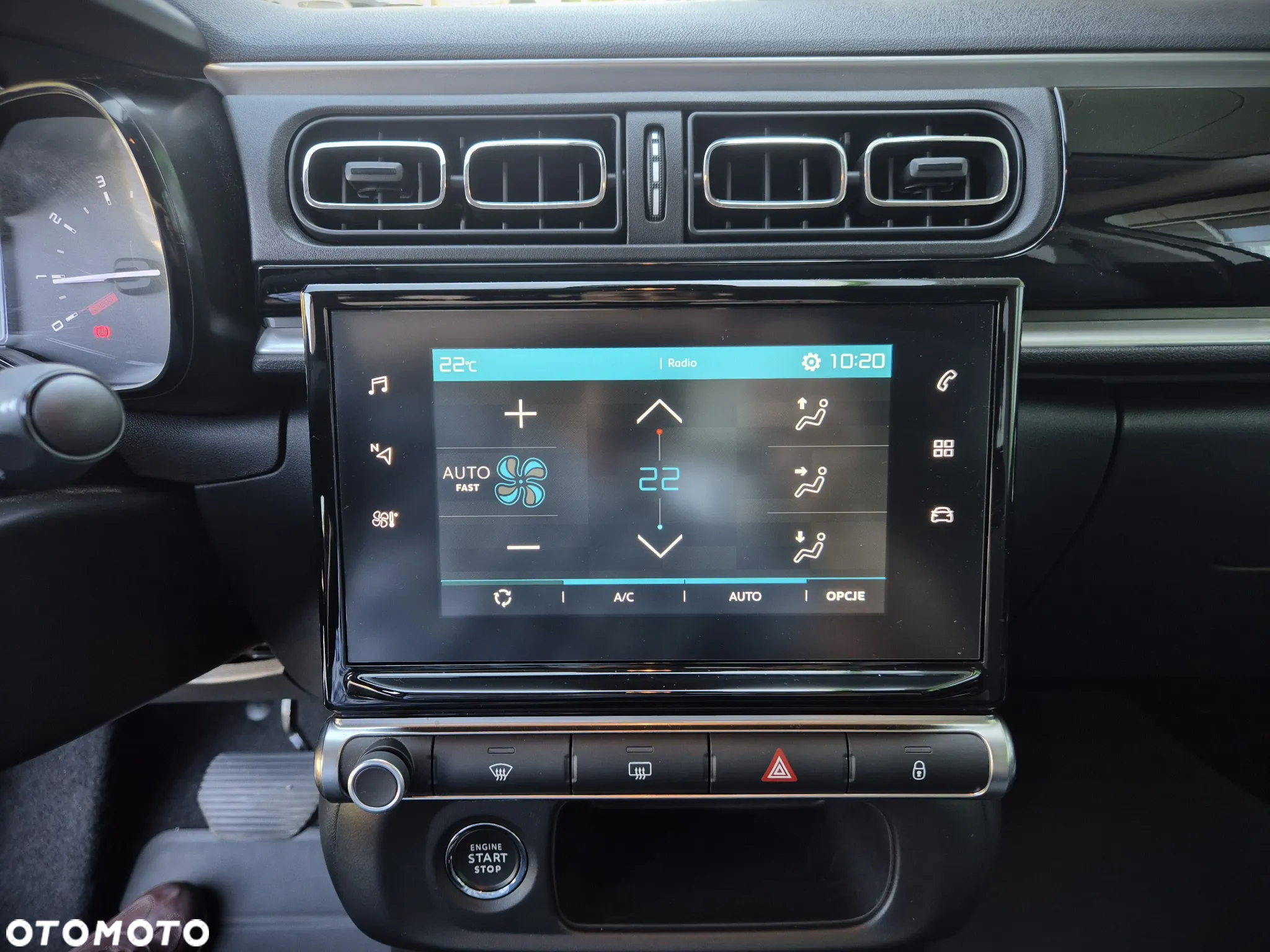 Citroën C3 1.2 PureTech Shine EAT6 - 29