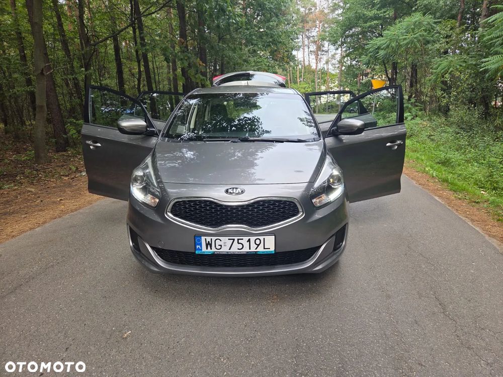 Kia Carens 1.6 GDI Business Line 7os EU6 - 4
