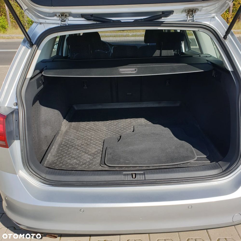 Volkswagen Golf 1.4 TSI BlueMotion Technology DSG Comfortline - 18