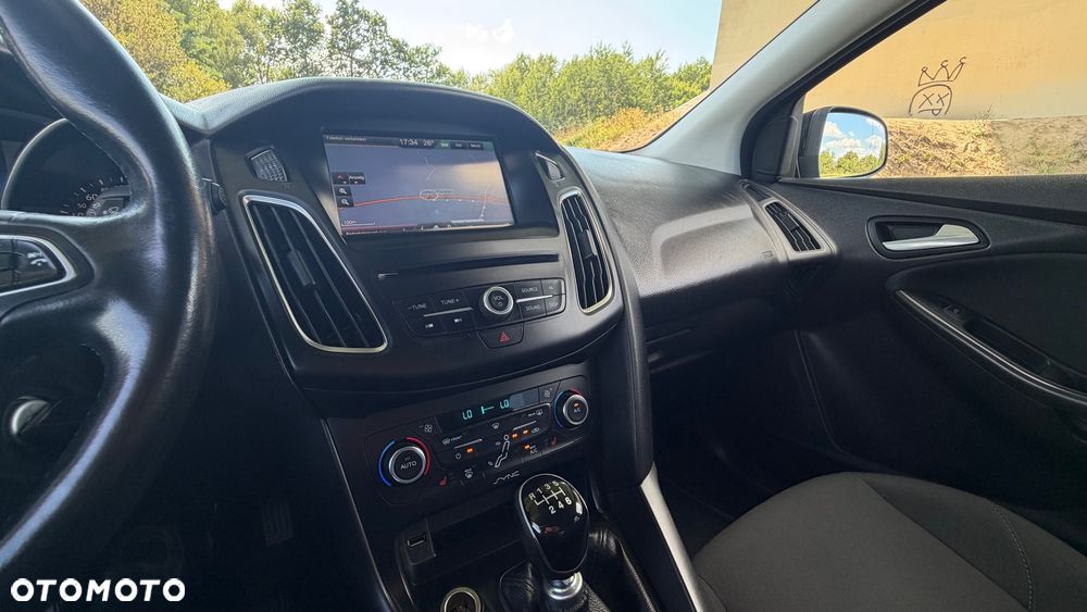 Ford Focus 1.0 EcoBoost Black Edition ASS - 13