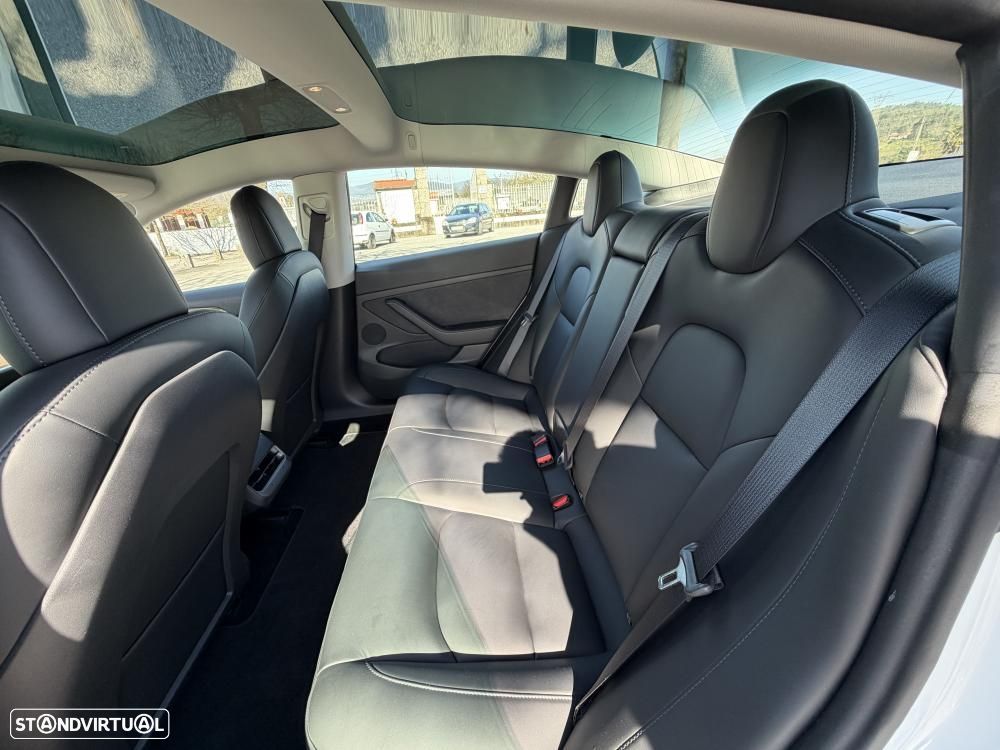 Tesla Model 3 Performance Dual Motor AWD - 21