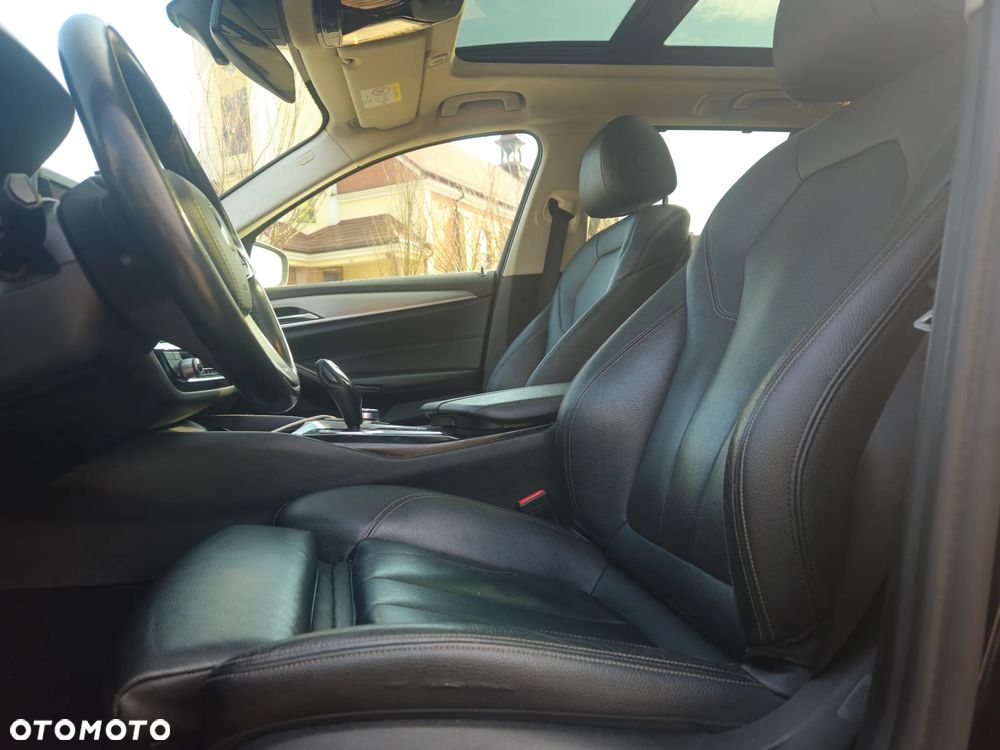 BMW Seria 5 520d Luxury Line - 19