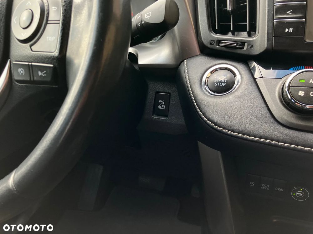 Toyota RAV4 2.0 Premium 4x4 MS - 25