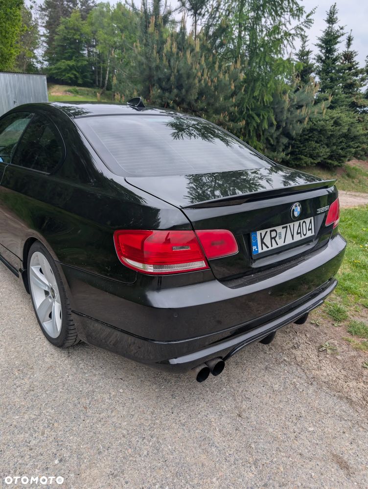 BMW Seria 3 325i - 8