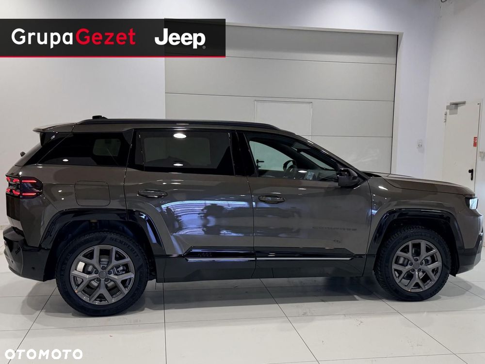 Jeep Compass - 4