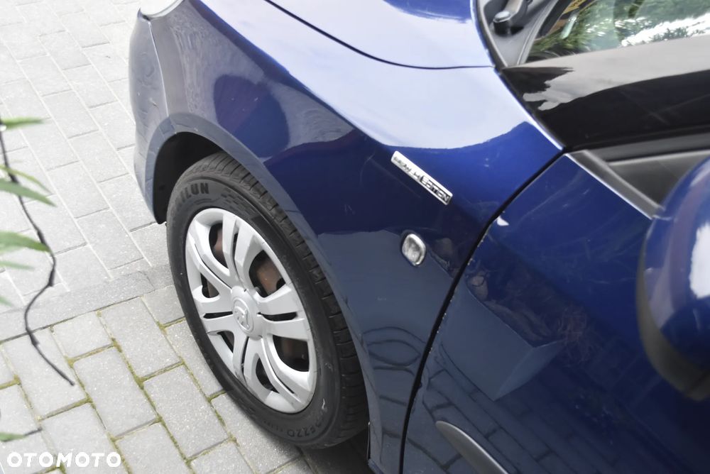 Skoda Roomster 1.2 TSI FAMILY - 18