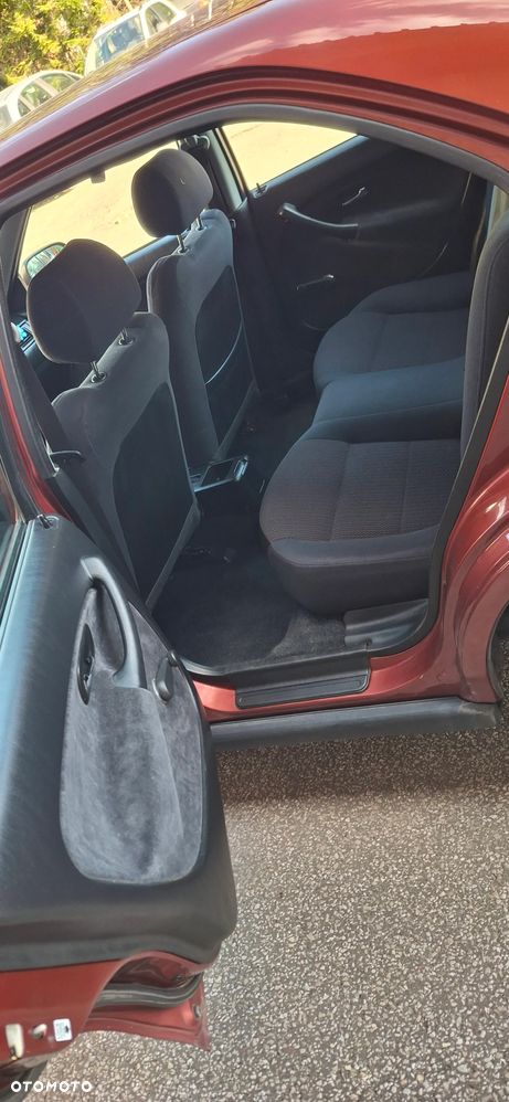 Honda Civic 1.4i - 25