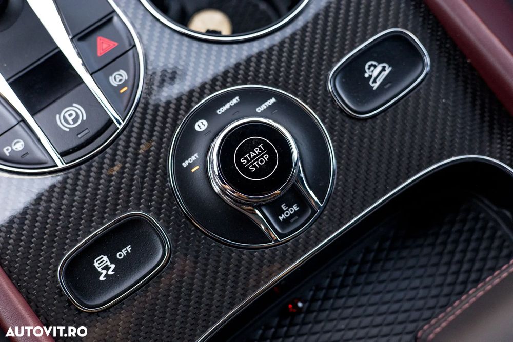 Bentley Bentayga - 32