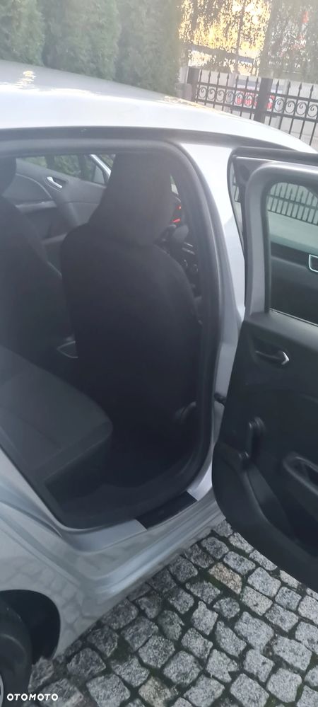 Renault Clio - 9