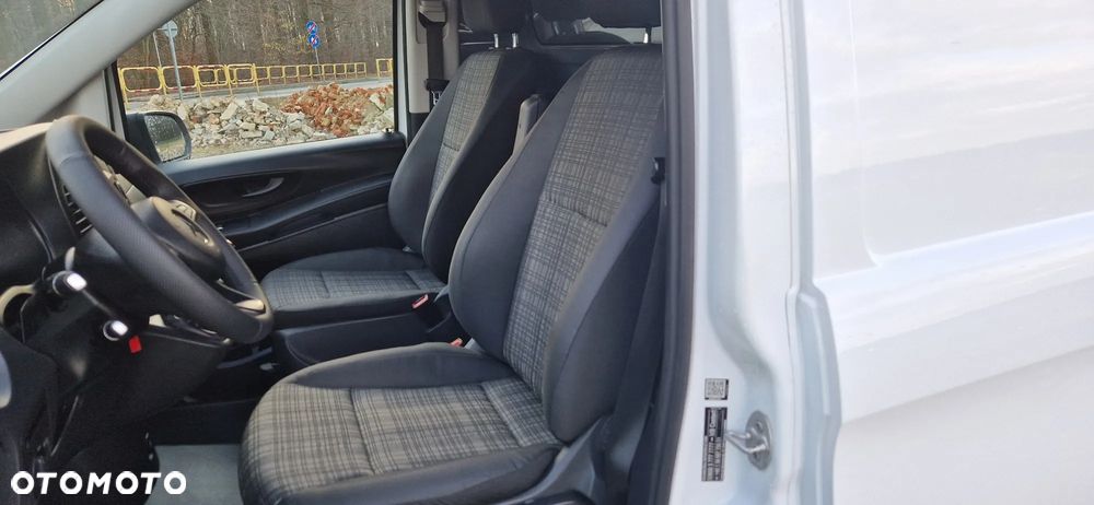 Mercedes-Benz VITO - 11