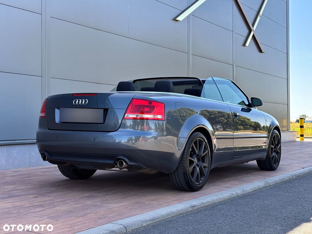 Audi A4 Cabrio 1.8T - 7