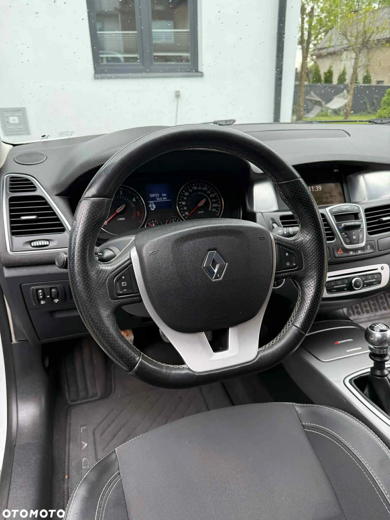 Renault Laguna Grandtour 2.0 dCi FAP Expression - 13
