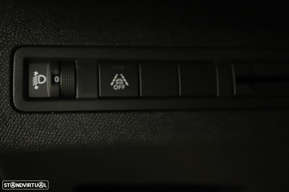 Peugeot 5008 1.2 PureTech Allure Pack EAT8 - 19